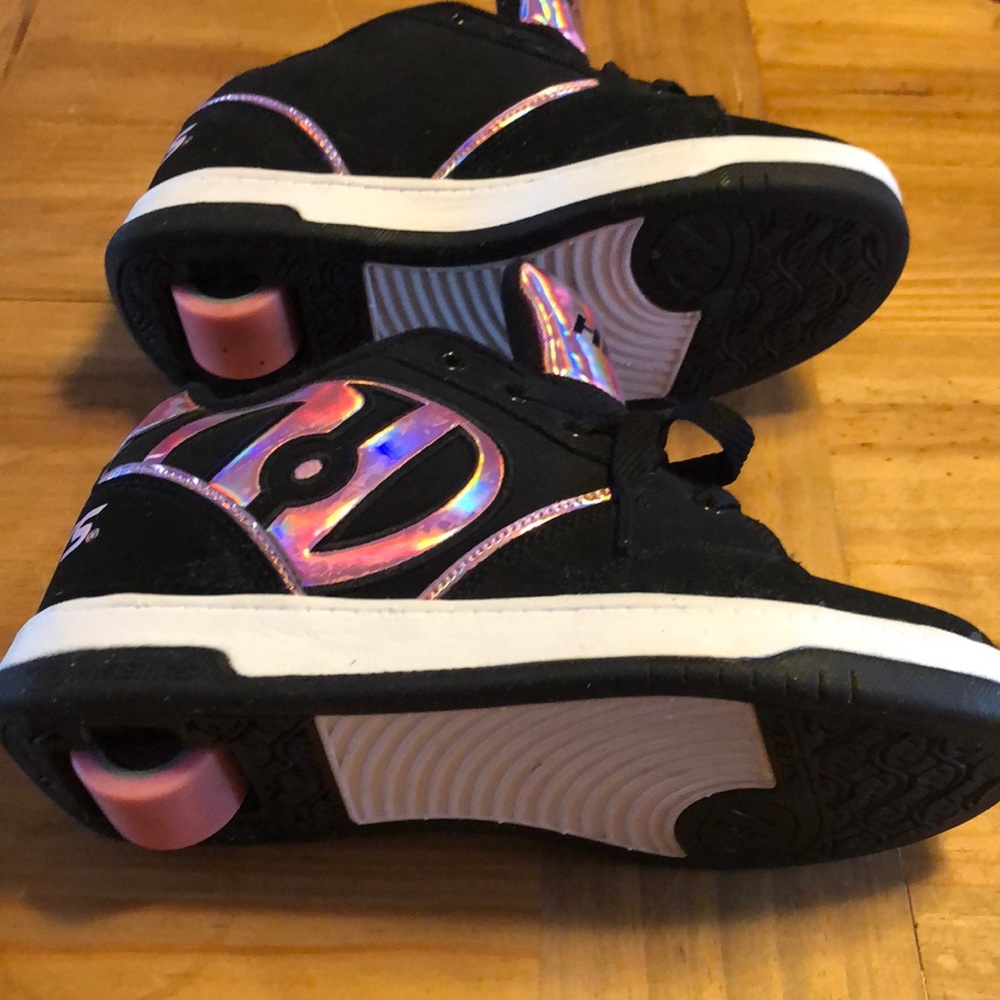 Heelys Size 6 Women